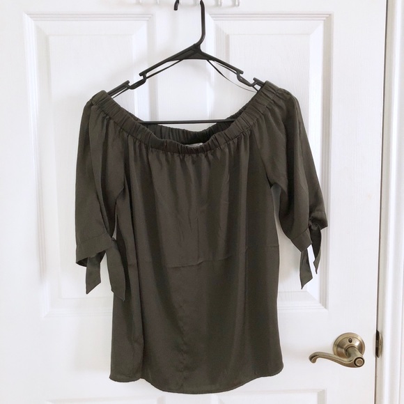 H&M Tops - H&M olive green off the shoulder top